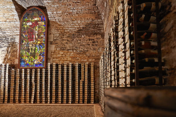 Restauration de la tour Nord-Est du château et de sa chapelle.